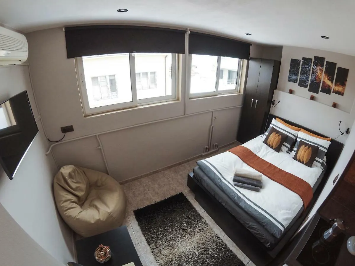 Apartment Studio 5 Corners Sofia